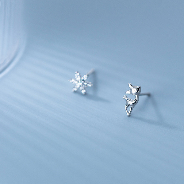 s925 sterling silver simple chic hollowed heart earrings-0