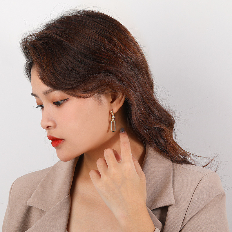 925 sterling silver fashion small irregular doubleC earrings-3